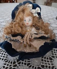 bambola ceramica da collezione