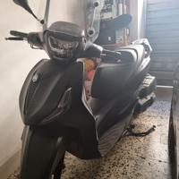 Piaggio Beverly 400HPE S ABS-ASR 10/2022 Km6463
