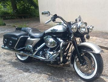 Harley davidson roadking