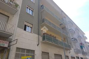NEGOZIO A TORINO