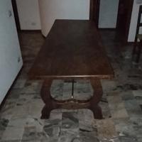 Tavolo in noce tipo "fratino" + 4 sedie