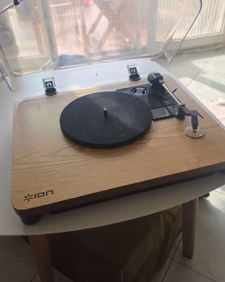 Giradischi ION Audio Classic LP