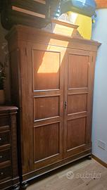 Armadio Antico in Legno a 2 Ante - Stile Classico 
