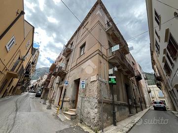 CASA INDIPENDENTE A CASTELLAMMARE DEL GOLFO