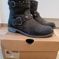 Stivaletti biker vera pelle grigi n. 37 Bata