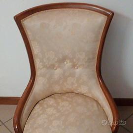 Poltroncina da camera d'epoca / Sedia Descalzadora