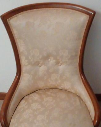 Poltroncina da camera d'epoca / Sedia Descalzadora