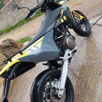 HUSQVARNA 701