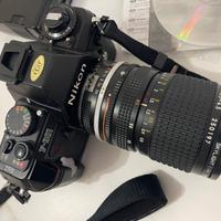 Nikon F-301 macchina fotografica con ob. 28~85 mm