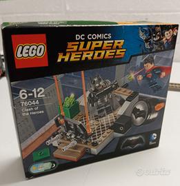 LEGO DC Comics Super Heroes Clash of Heroes 76044