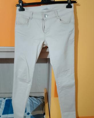 pantalone elasticizzato
