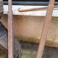 2 paletti estetici in ferro pieno