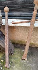 2 paletti estetici in ferro pieno