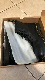 Dr martens clearance uomo 43