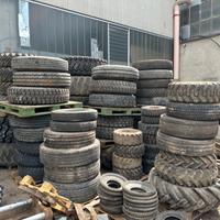 Pneumatici misti nuovi e usati