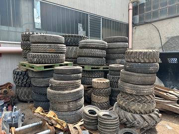 Pneumatici misti nuovi e usati