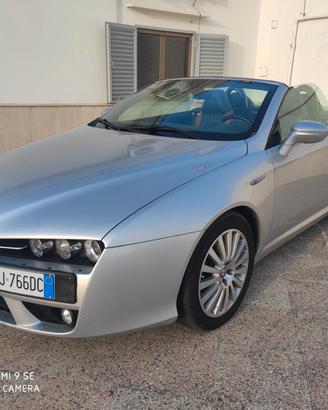 Alfa Romeo Spider 2.2 JTS