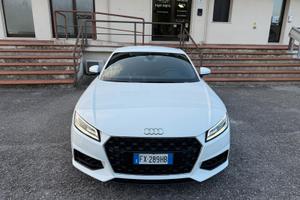 Audi TT Coupé 40 TFSI S tronic