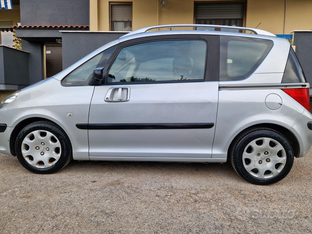 Peugeot 1007