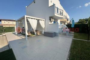 Villa o villino Pulsano [Cod. rif 3254973ARG]