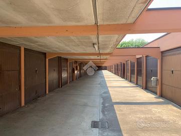 BOX A SAN DONATO MILANESE