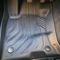 Tappetini in gomma/TPE per Ford Kuga III.