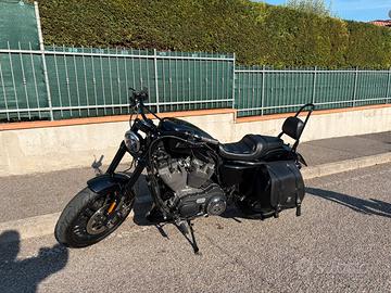 Harley Davidson 1200 roadster