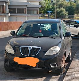 LANCIA Y