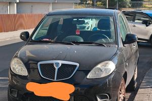 LANCIA Y