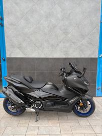 Yamaha TMAX 560