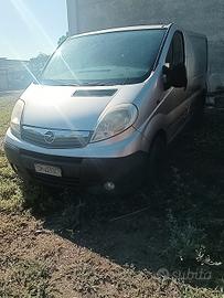 Opel furgone 2500cc