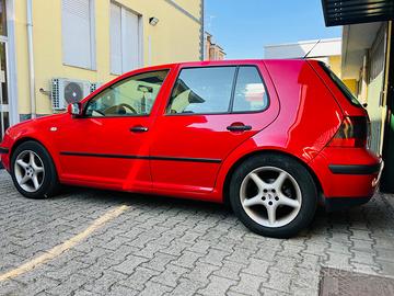 Volkswagen golf 1.4 16v