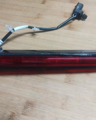 Ford Raptor terza luce stop 