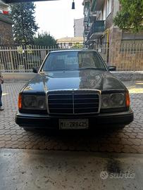 Mercedes 200E
