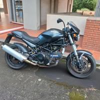 Ducati Monster 695 Dark