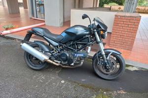 Ducati Monster 695 Dark