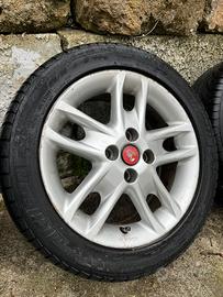 Cerchi in lega Abarth attacco Fiat