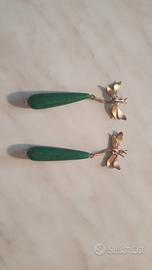 orecchini con farfalle e pietra 