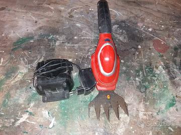 Taglia bordi a batteria