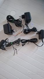Set trasformatori di carica per telefoni          