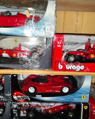 Varie Burago  ed Hotwheels 1/18  sigillate