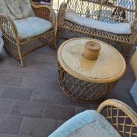 Salottino da esterno in vimini