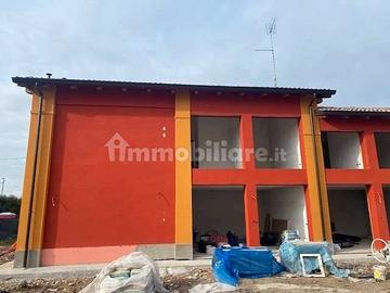 Villetta abbinata con giardino privato in nuova co