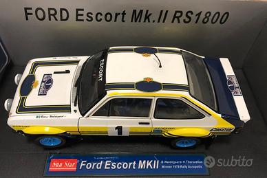 Ford Escort Mk II ELABORATA 1:18 Sun Star (570)