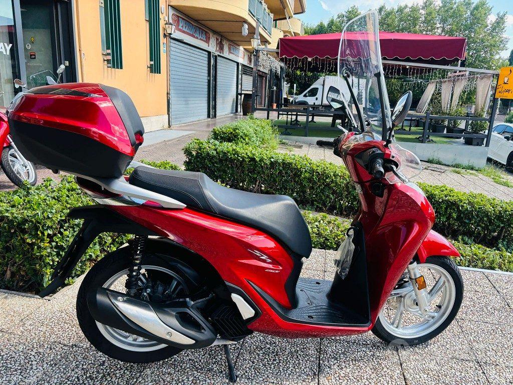 Motorcycle Honda Sh 150 Subito Honda Sh Compra Scooter Usati