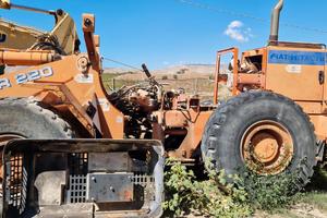 Pala gommata fiat hitachi fr220 x ricambi