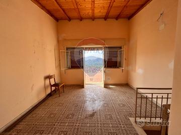 Casa Indipendente - Gaggi