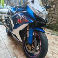 GSX 600 r k 8