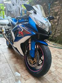 GSX 600 r k 8