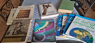 N. 8 Libri scolastici